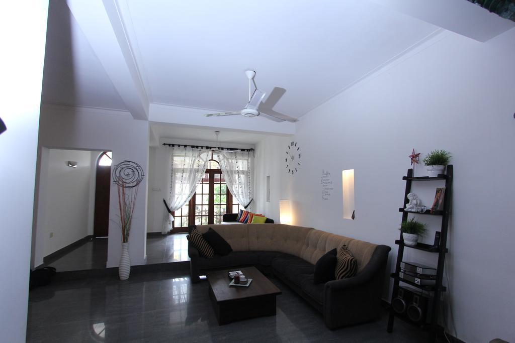 Angel Villa Negombo Luaran gambar